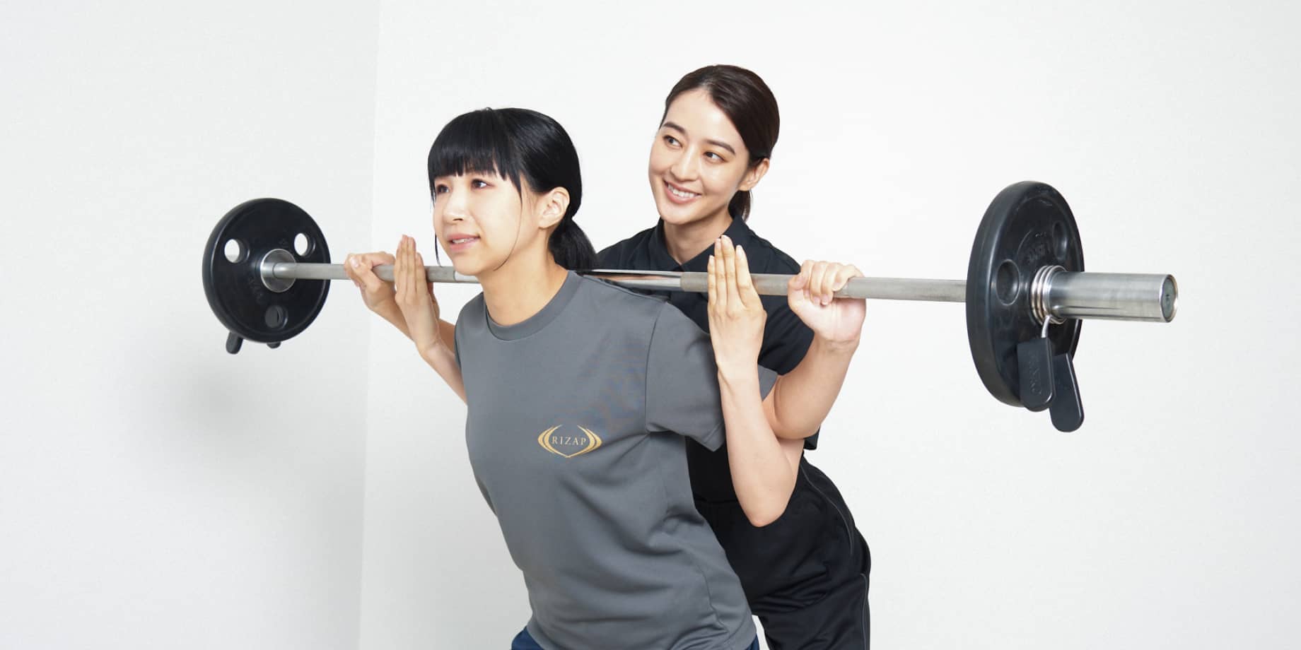 結果に責任を持つ、専任トレーナーによるサポート体制。