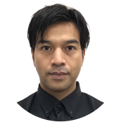 成瀬 光二